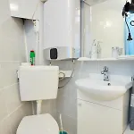 Ahava Buza דירה *