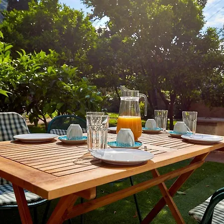 Ahava Buza Apartmán *